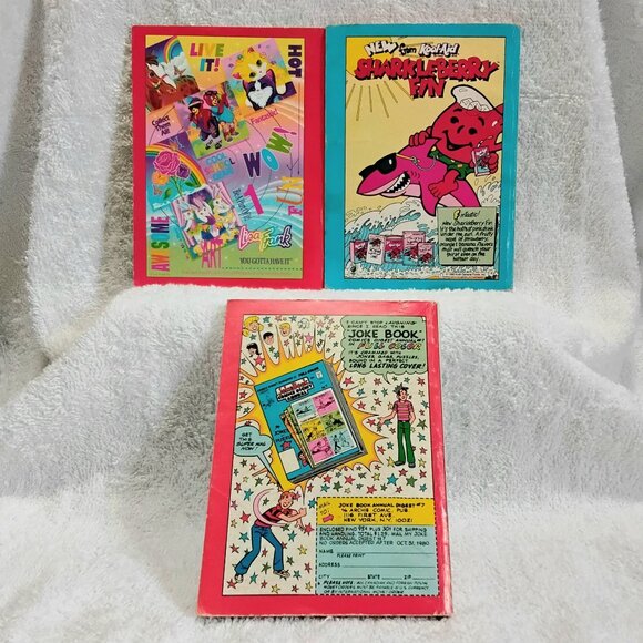 Group of 3 Assorted Little Archie Digest Magazines by Archie Comics!! - Picture 2 of 2